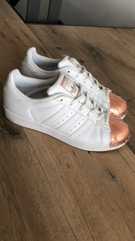 Adidas superstar hotsell mit kappe