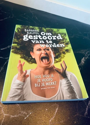 Om gestoord van te worden – Barbara Aalpol – Hoe hou je je hoofd bij je werk?, staat: Als nieuw, € 6,50, € 7,53 inclusief Kopersbescherming