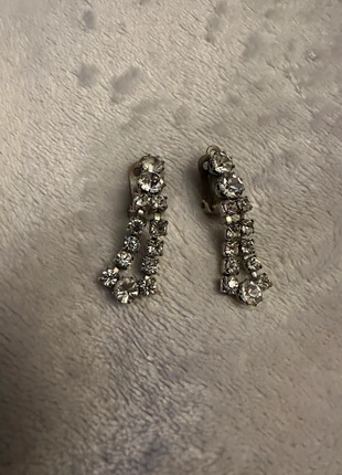 Drop clip on earrings, brand: Reclaimed Vintage, condition: Good, £4.00, £4.90 includes Buyer Protection