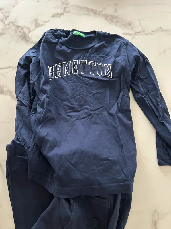 Ensemble united Colors of benetton taille 7/8 ans - photo numéro 2