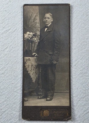 1x photo 1896 Jeune Homme A.Jandorf ref 300200, état: Très bon état, 3,95 €, 4,85 € Protection acheteurs incluse