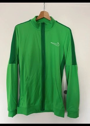 Haut Nike Homme Running / Football (Vert, M, Neuf avec étiquette), marque: Nike, état: Neuf avec étiquette, taille: M, 19,99 €, 21,69 € Protection acheteurs (Pro) incluse
