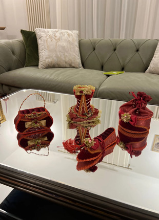 Portagioie stile 800 in velluto e raso, zustand: Neu, 25,00 €, 26,95 € inklusive Vinted-Käuferschutz