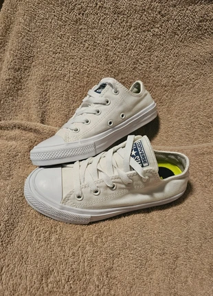 Size 13 kids Converse Chuck Taylor 2 Trainers All White, brand: Converse, condition: Very good, size: 13 child | EU 32, £9.50, £10.56 includes Buyer Protection