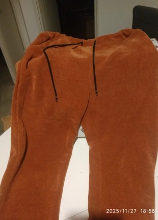 Pantalon velours confortable style jogging, marke: pas de marque, zustand: Sehr gut, größe: XL / 42 / 14, 5,00 €, 5,95 € inklusive Vinted-Käuferschutz