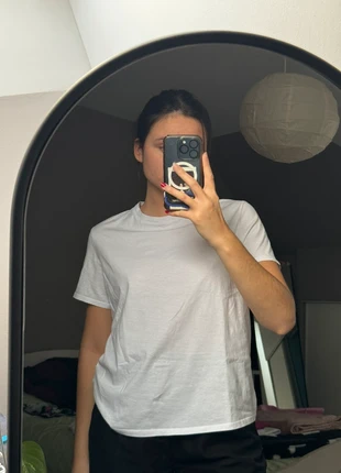 Tshirt blanc en coton kiabi, marque: Kiabi, état: Très bon état, taille: M / 38 / 10, 2,00 €, 2,80 € Protection acheteurs incluse