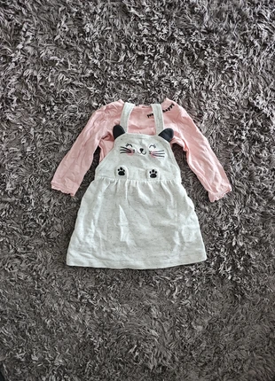 Süßes Latzkleid für Mädchen mit Shirt gr.68, merk: Sonstiges, staat: Heel goed, maat: 6-9 maanden / 68 cm, € 4,00, € 4,90 inclusief Kopersbescherming