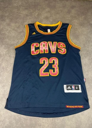 Maillot Vintage NBA Adidas Cleveland 23 Lebron James Bleu Taille M, marque: adidas, état: Bon état, taille: M, 25,00 €, 26,95 € Protection acheteurs (Pro) incluse