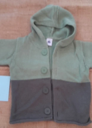 Gilet 6 mois Petit Bateau, marca: Petit Bateau, estado: Muito bom, tamanho: 6-9 meses / 68 cm, €6.00, €7.00 inclui Proteção do Comprador
