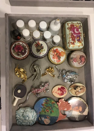 Broche et objets diverses vintage 3 euros pièce, marque: Vintage, état: Très bon état, 3,00 €, 3,85 € Protection acheteurs incluse