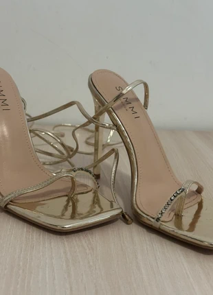 Sandales à talon, merk: SIMMI Shoes, staat: Veelgebruikt, maat: 37, € 5,00, € 5,95 inclusief Kopersbescherming