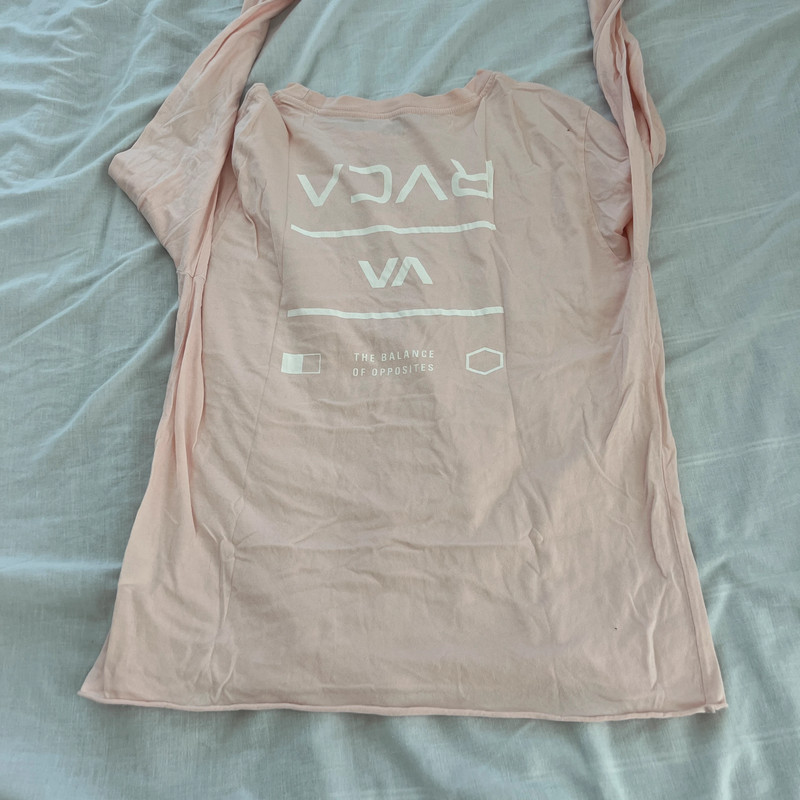 RVCA oversized long sleeve pink top 3
