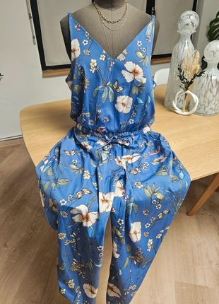 Combinaison fluide Iska à fines Bretelles Col V 🩵, brand: Iska, condition: Very good, size: L / 40 / 12, €15.00, €16.45 includes Buyer Protection