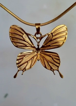 Stijlvolle goudkleurige ketting vlinder ●stainlesssteel, staat: Heel goed, € 5,95, € 6,95 inclusief Kopersbescherming Pro