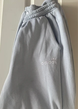 Adidas Ice Grey Sweatpants – Size 10 – Comfy & Stylish!, brand: adidas, condition: Very good, size: M / 10, £3.00, £3.85 includes Buyer Protection