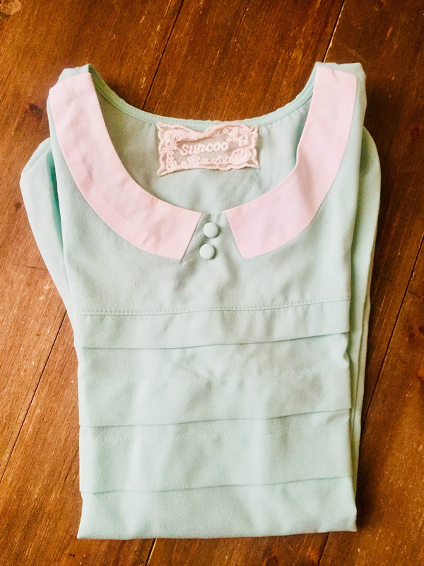 Top blouse manches courtes bleu turquoise pastel de la marque Suncoo - taille s/m - très bon état  3