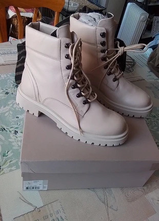 Boots cuir beige romane de Mellow Yellow, marque: Mellow Yellow, état: Neuf avec étiquette, taille: 41, 65,00 €, 68,95 € Protection acheteurs incluse