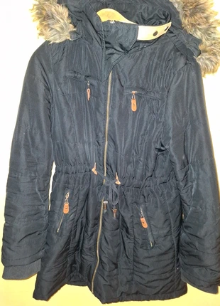 Manteau long capuche a fourrure hiver noir doudoune vera & lucy taille M, marque: Vera & Lucy, état: Très bon état, taille: M / 38 / 10, 4,50 €, 5,43 € Protection acheteurs incluse