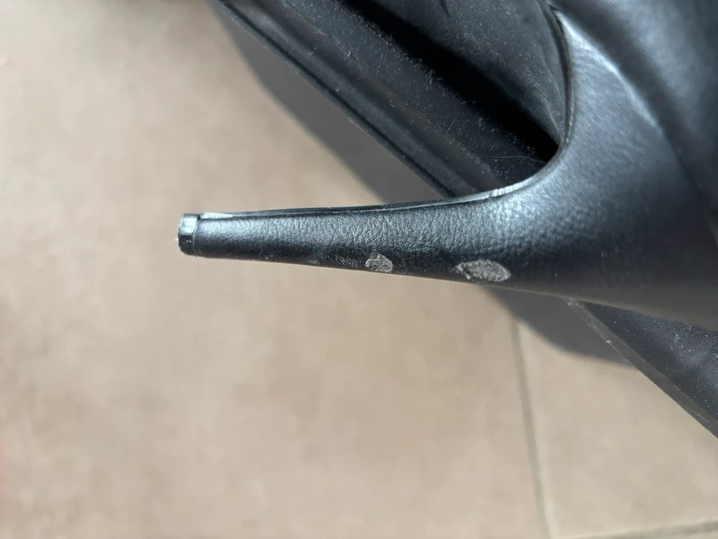 Bottes hautes noires plissées à talons aiguilles - photo numéro 4