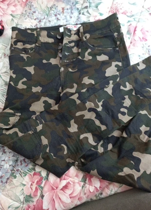 Pantalon multi poches, brand: Don't Call Me Jennyfer, condition: Very good, size: S / 36 / 8, €3.50, €4.38 includes Buyer Protection
