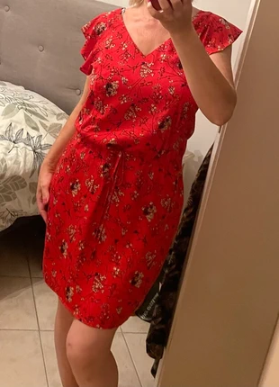 Robe d’été rouge, marque: Kiabi, état: Très bon état, taille: M / 38 / 10, 8,00 €, 9,10 € Protection acheteurs incluse