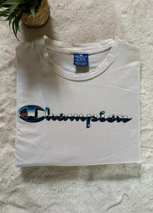 T-shirt champion blanc taille M, marque: Champion, état: Très bon état, taille: M, 6,00 €, 7,00 € Protection acheteurs incluse