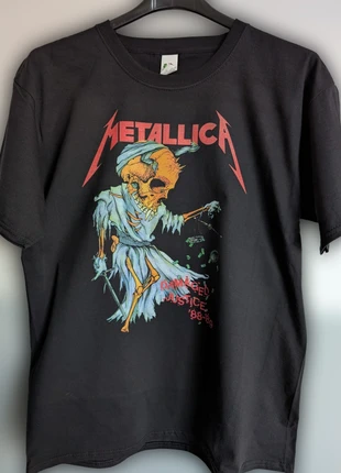 T-shirt nera | Metallica | Damaged Justice, marke: nobrand, zustand: Sehr gut, größe: L, 13,00 €, 14,35 € beinhaltet Vinted-Käuferschutz Pro