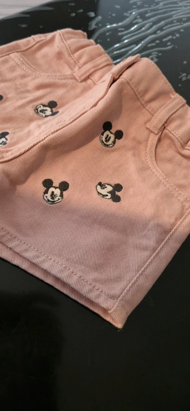 Short Disney 24 mois - photo numéro 2