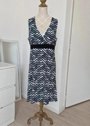 Robe noire et blanche M Souitos à motifs géométriques - Taille 44, brand: M Souitos, condition: New without tags, size: XXL / 44 / 16, €9.99, €11.19 includes Buyer Protection
