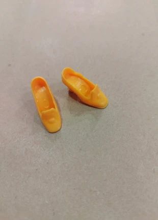 Lot de talons orange pour Poupée Mannequin, brand: Poupée, condizioni: Discrete, taglia: Taglia unica, €2.50, €3.33 include la Protezione acquisti