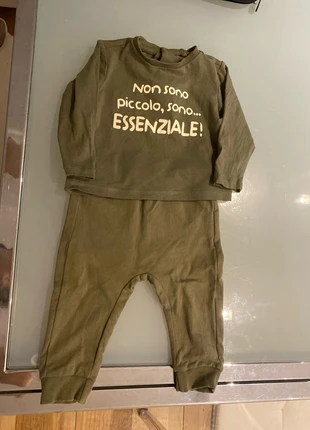 Completo blu kids, marca: Blukids, estado: Muito bom, tamanho: 6-9 meses / 68 cm, €4.00, €4.90 inclui Proteção do Comprador