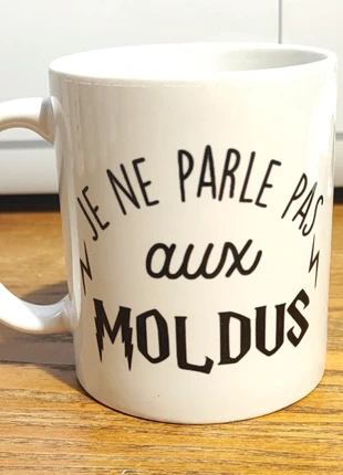 Mug Harry Potter "je ne parle pas au Moldus", marke: Harry Potter, zustand: Sehr gut, 12,00 €, 13,30 € inklusive Vinted-Käuferschutz