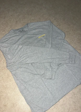 T-shirt Columbia gris XL manches longues, jamais porté, brand: Columbia, condition: Very good, size: XL, €7.00, €8.05 includes Buyer Protection