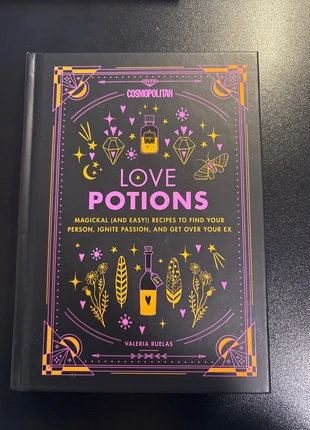 Love potions, zustand: Neu, mit Etikett, 13,12 €, 14,48 € inklusive Vinted-Käuferschutz