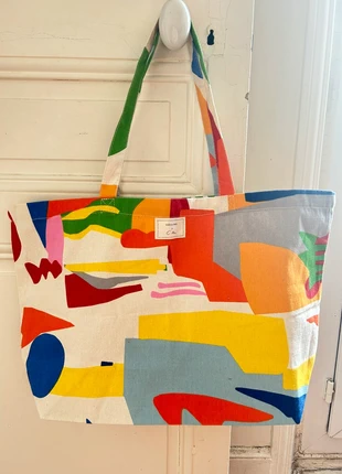 Totebag Sézane sac fourre-tout cabas en coton g.kero multicolore avec motifs formes géométriques, brand: Sézane, condizioni: Nuovo senza cartellino, €15.00, €16.45 include la Protezione acquisti