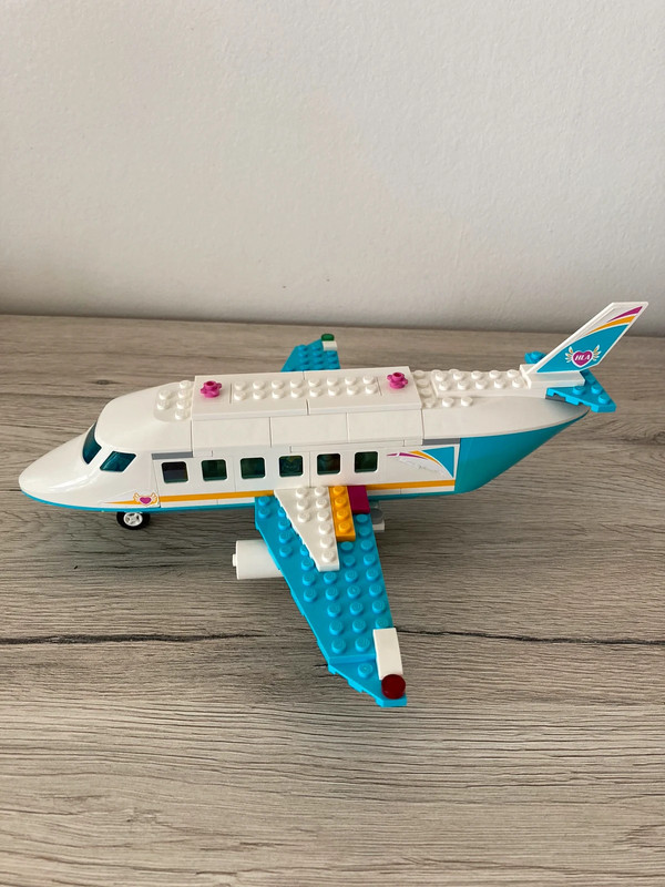 Avión de Heartlake City LEGO