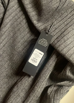 Maglia grigia nuovo taglia M , brand: Fashionmoda, condizioni: Nuovo con cartellino, taglia: M / IT 42 / EU 38, €15.00, €16.45 include la Protezione acquisti