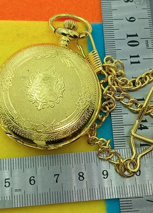 Montre à gousset, marque: Montre.fr, état: Très bon état, taille: 47 mm et plus, 5,00 €, 5,95 € Protection acheteurs (Pro) incluse