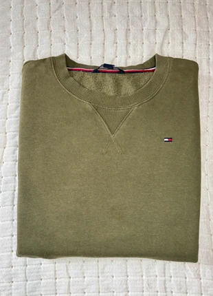 Pull Tommy Hilfiger | Taille L | vert kaki, marke: Tommy Hilfiger, zustand: Sehr gut, größe: L, 35,00 €, 37,45 € inklusive Vinted-Käuferschutz