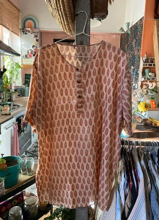 Tunique en soie , état: Bon état, taille: Taille unique, 3,00 €, 3,85 € Protection acheteurs incluse