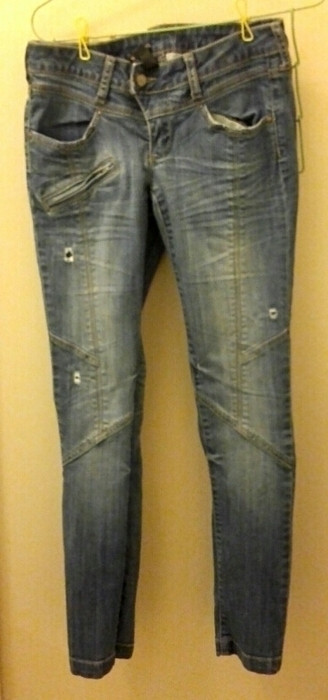Jeans taille basse Mango 1