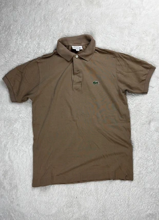 Polo Lacoste couleur caramel, merk: Lacoste, staat: Heel goed, maat: S, € 23,40, € 25,27 inclusief Kopersbescherming