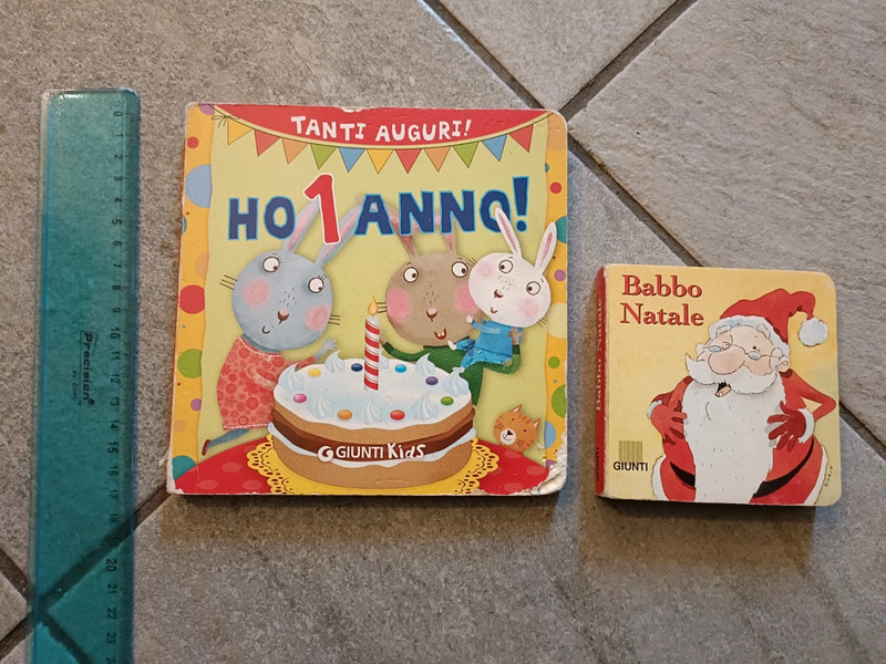 Libri per bambini: Ho 1 anno; e Babbo Natale.
