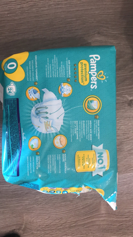 Sac de transport Pampers Premium Protection Taille 0 Micro <3 kg
