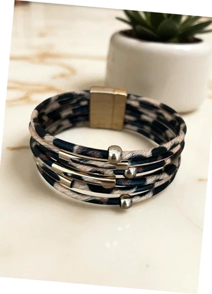 Bracelet manchette marron et doré léopard, marca: La Boutique, estado: Muito bom, €6.00, €7.00 inclui Proteção do Comprador