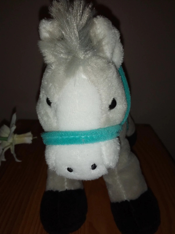 Peluche poney gris