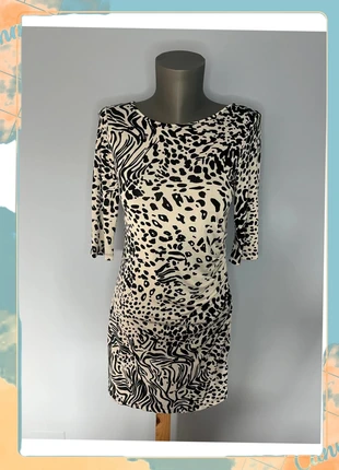 Robe fluide blanche à motifs noirs style léopard – TQF Collection, Taille S, merk: TQF Collection, staat: Heel goed, maat: S / 36 / 8, € 5,00, € 5,95 inclusief Kopersbescherming Pro