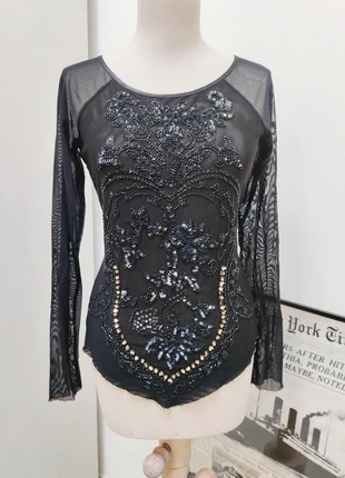 Fairy y2k style sheer Kardashian black mesh long sleeve top with beads and sequins, brand: Angela Davis, condizioni: Ottime, taglia: M / IT 42 / EU 38, €15.00, €16.45 include la Protezione acquisti