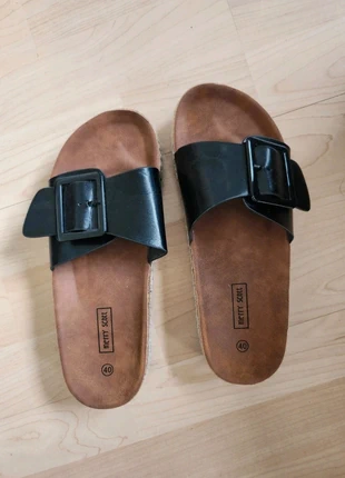 Mules noires réglables, marca: Merry Scott, estado: Muito bom, tamanho: 40, €3.00, €3.85 inclui Proteção do Comprador