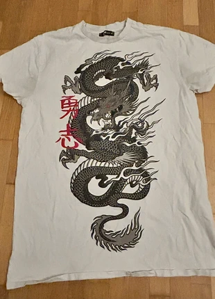 Oversized T Shirt Drache, merk: FB Sister, staat: Heel goed, maat: L, € 1,00, € 1,75 inclusief Kopersbescherming